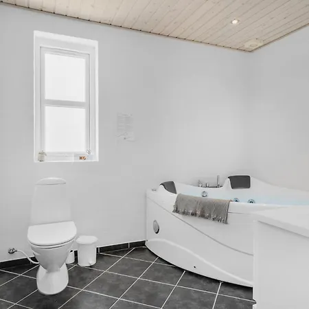 Beautiful In With Sauna