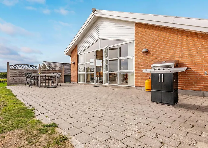 Beautiful In With Sauna Дом отдыха Фоборг